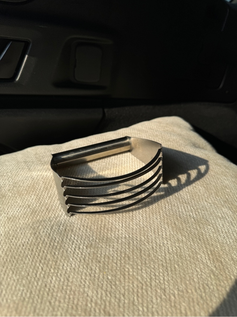Kitchen pastry cutter stainless